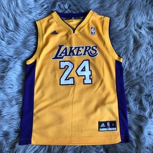 kobe bryant jersey